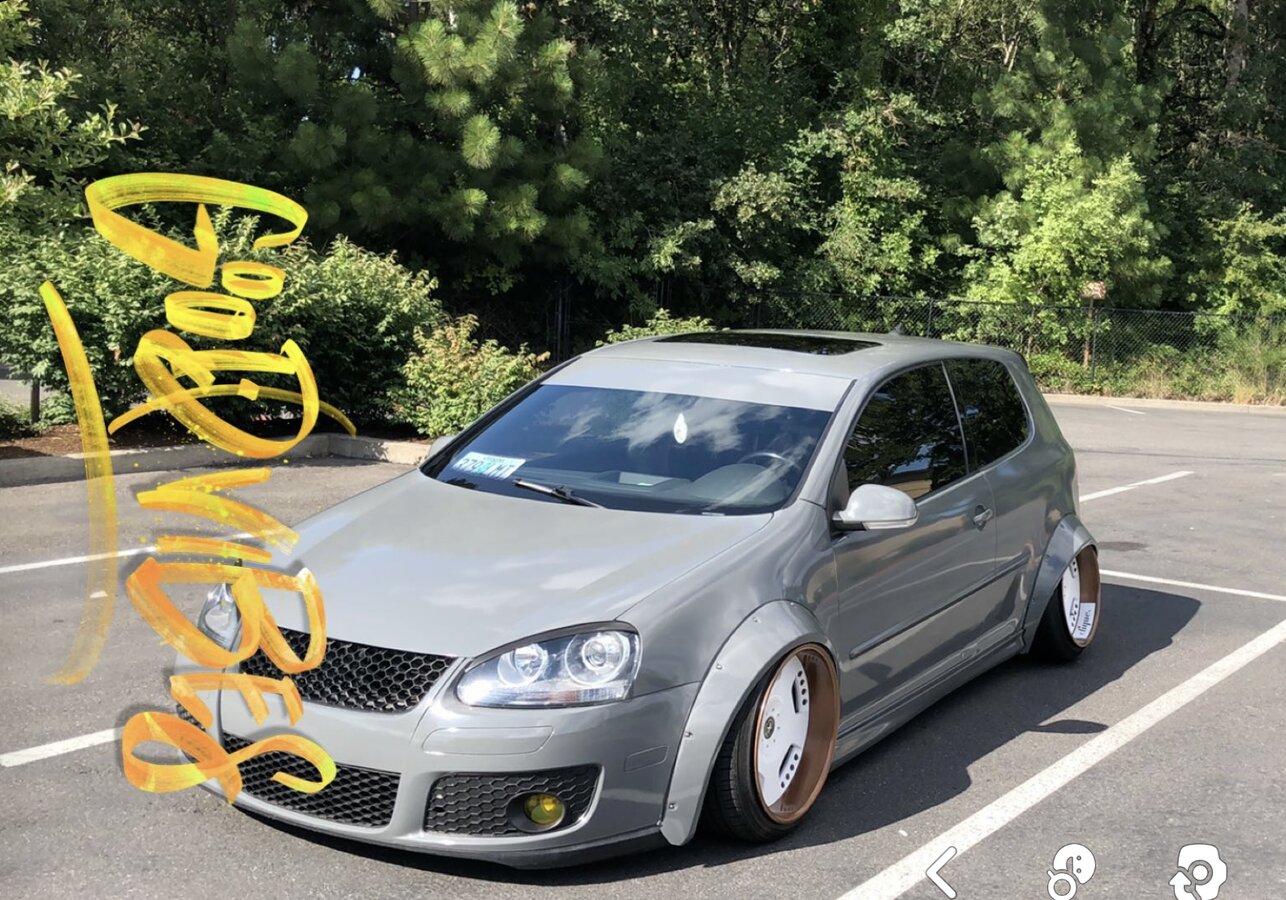 Volkswagen Golf GTI